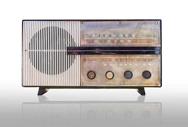 istock Vintage radio isolated 494133628