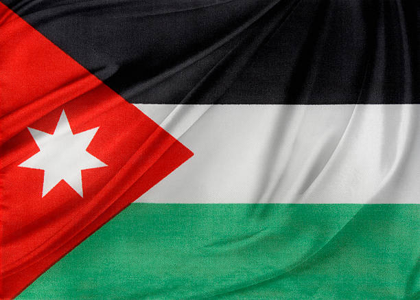 Syrische Armee Flagge – 90 X 150 Cm, Aus Polyester, Mit 2 Metallösen Zum Aufhängen