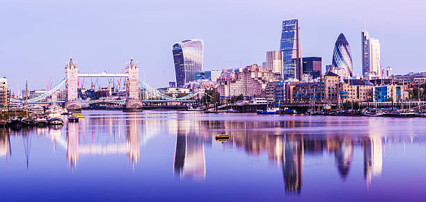 istock Tower Bridge and Downtown City Skyline at Twilight London 494152214