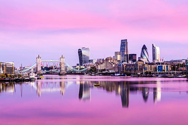 istock Tower Bridge and Downtown City Skyline at Twilight London 494152704