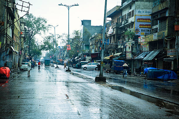 Wet & Cold in Delhi. India Typical street scene in Delhi apart from the fact there is not so many people on the street due to the weather. Wet & cold day in Old Delhi. old delhi stock pictures, royalty-free photos & images