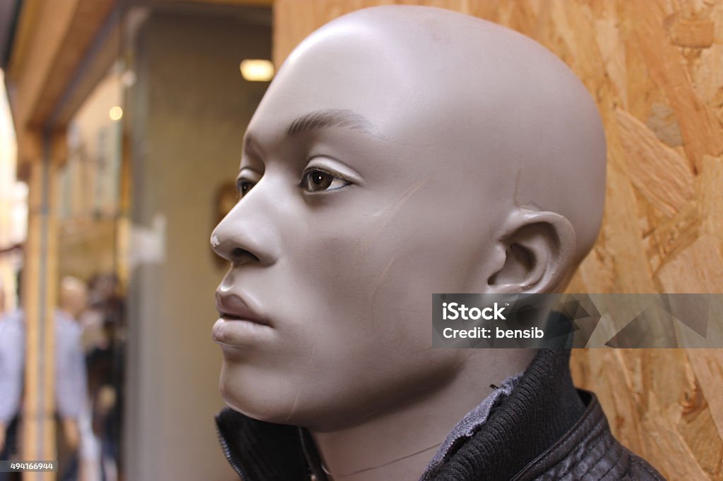 Black Male Mannequin Head Stock Photo - Download Image Now - Mannequin,  Males, Street - iStock