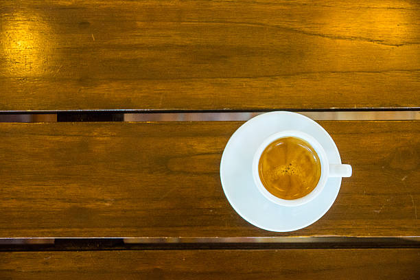 コーヒーテーブル - fressness ストックフォトと画像