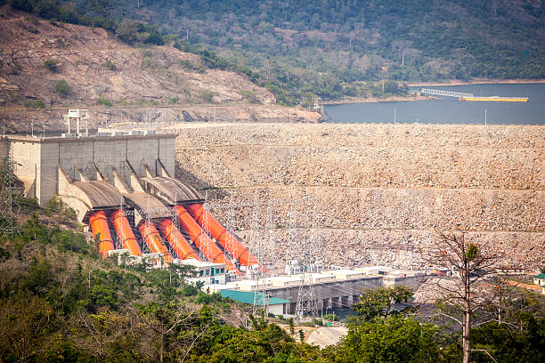 akosombo 수력 발전 관측소 온 더 볼타 강 가나에 - lake volta 뉴스 사진 이미지