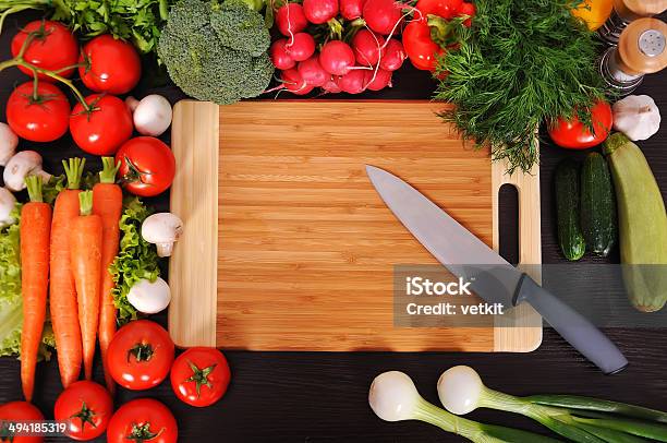 Chopping Board Stock Photo - Download Image Now - Agriculture, Bell Pepper, Broccoli