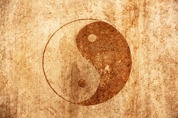 sinais de yin yan - yingyang imagens e fotografias de stock