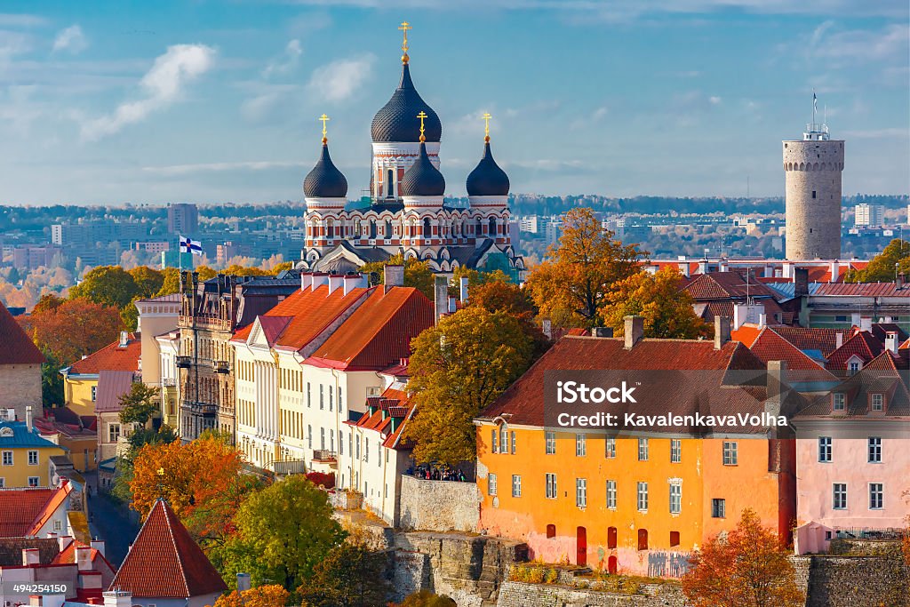 Vista aérea de la ciudad antigua, Tallinn, Estonia - Foto de stock de Tallinn libre de derechos