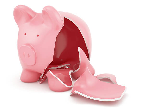 Empty broken piggy bank 3d render of empty broken piggy bank broken toy stock pictures, royalty-free photos & images