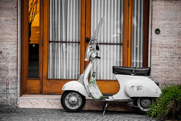 istock Romantic Italy, Vespa 494283202