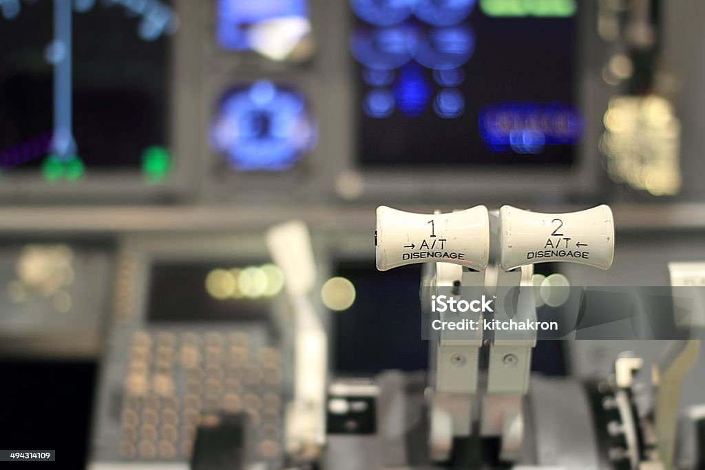 Cockpit eines hausgemachten Flugsimulator - Lizenzfrei Abheben - Aktivität Stock-Foto