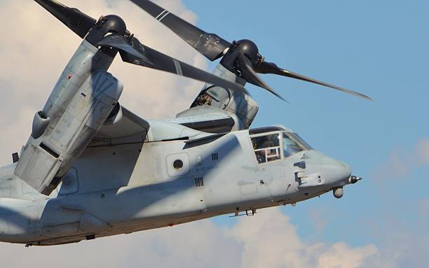 mv – 22 osprey tiltrotor - fischadler stock-fotos und bilder