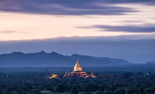 istock Sunrise of Bagan, Myanmar 494316518