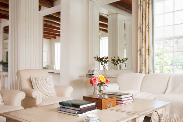 istock Luxury living room 494358071