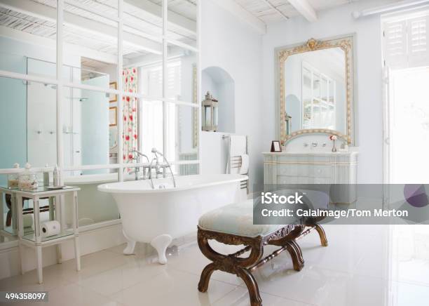 Claw Foot Tub In Luxury Bathroom Stock Photo - Download Image Now - Free Standing Bath, Luxury, Bathroom
