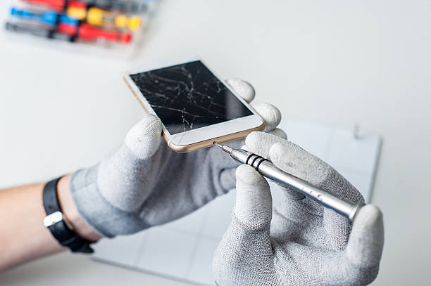 istock Process of mobile phone repair 494389288