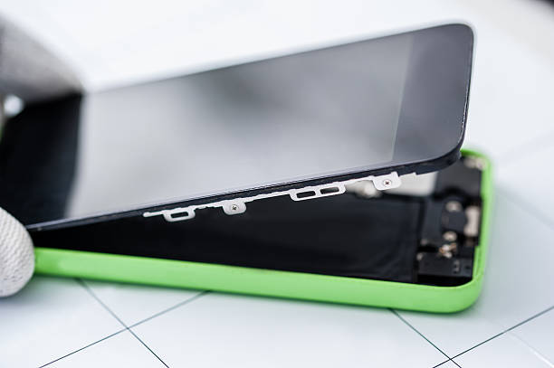 istock Process of mobile phone repair 494389644
