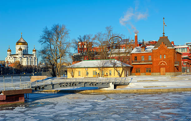 moscou, moscou, rivière yacht club imperial - oprah winfrey network photos et images de collection