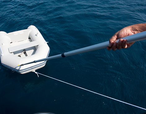 Catch the dinghy with Floating and Telescoping Shorty Boat Hook