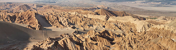 deserto paesaggio della valle di marte - driest foto e immagini stock