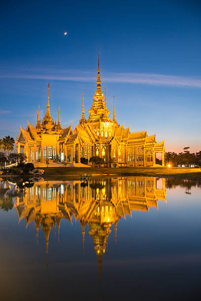 istock The beautiful golden buddhist temple in night time 494469130