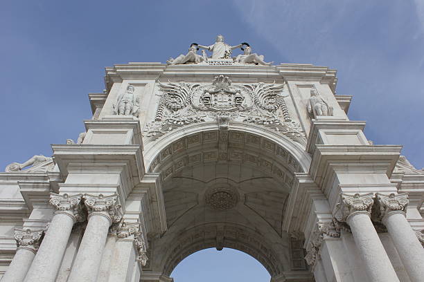 istock Rua Augusta Triumphal arch in Lisbon 494477114