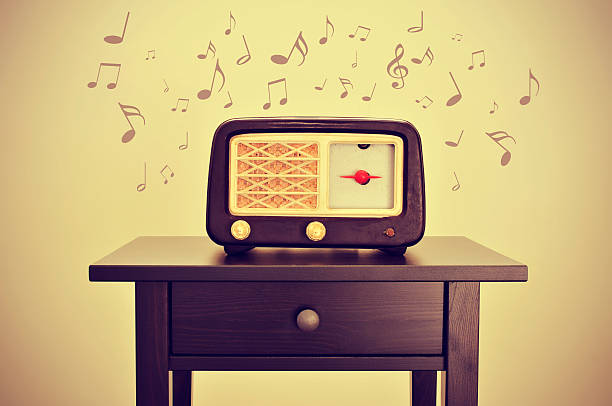 istock antique radio and musical notes 494484941