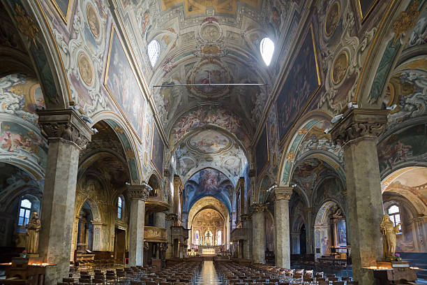 стажер di una cattedrale - monza стоковые фото и изображения