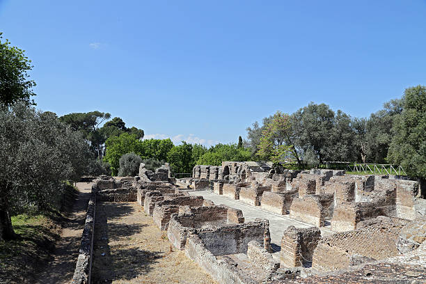 Ruínas da antiga Vila de Adriano (Villa Adriana em italiano), Itália - fotografia de stock