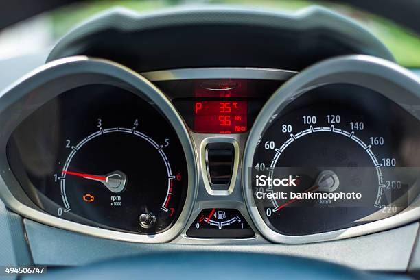 De Automóvil Foto de stock y más banco de imágenes de Coche - Coche, Cuadro de instrumentos, Fotografía - Imágenes