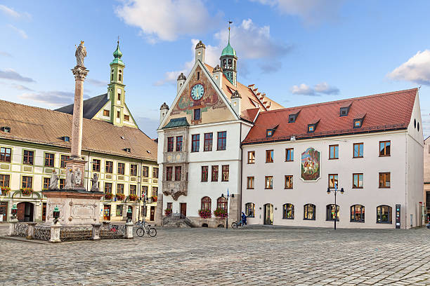 Building of Town Hall in Freising, Germany Building of Town Hall on Marienplatz square in Freising, Bavaria, Germany marienplatz photos stock pictures, royalty-free photos & images