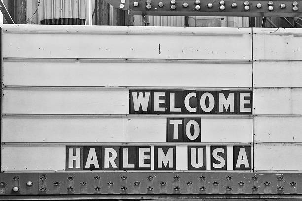 istock Welcome to harlem Usa Sign 494508903