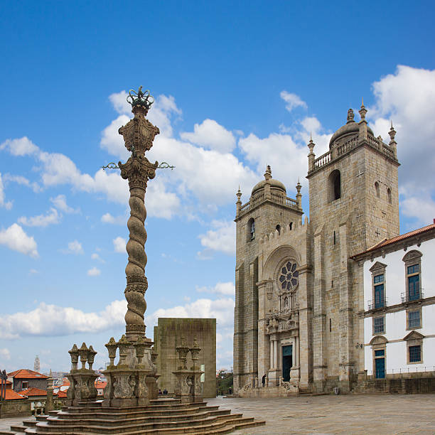 istock Pillory and Se Cathedral in Porto 494524965