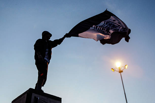 argentyna: tysiące świętuj zwycięstwo talleres de córdoba football - best of zdjęcia i obrazy z banku zdjęć