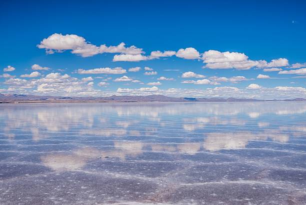 istock visiting the awesome salt flats of uyuni 494584622