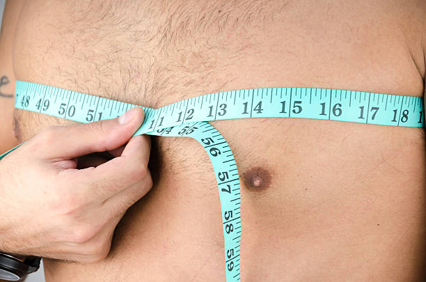 男性測定胸部 - 1インチ ストックフォトと画像