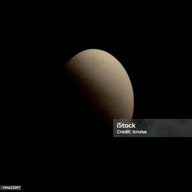 Eggclipse - Fotografie stock e altre immagini di Bianco - Bianco, Composizione verticale, Curvo