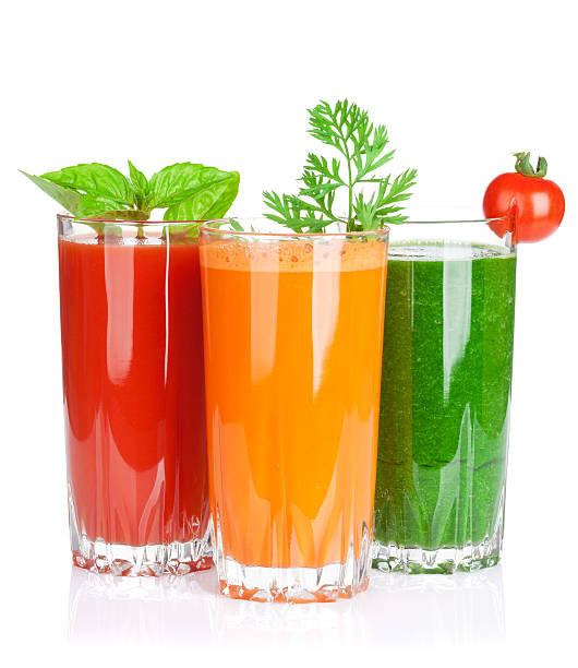 신선한 채소 스무디. 토마토, 오이, 감자, 당근 - vegetable juice juice carrot tomato 뉴스 사진 이미지