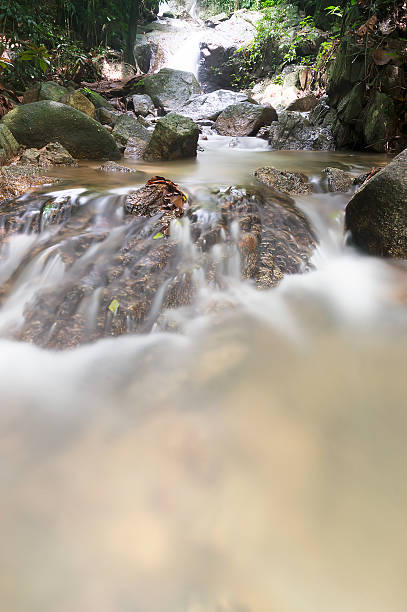 kathu wasserfall - natural phenomenon waterfall rock tranquil scene stock-fotos und bilder