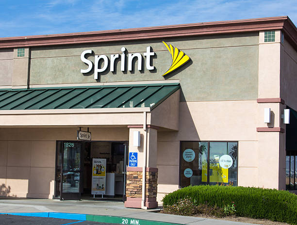 Sprint store exterior Salinas, United States - April 8, 2014:  Sprint store exterior. Sprint is a United States telecommunications holding company providing wireless and Internet services. sprint nextel stock pictures, royalty-free photos & images