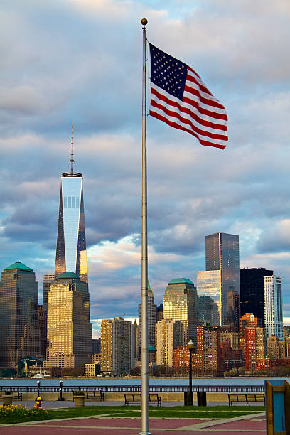 world trade center (freedom tower, na cidade de nova york - hudson massachusetts - fotografias e filmes do acervo