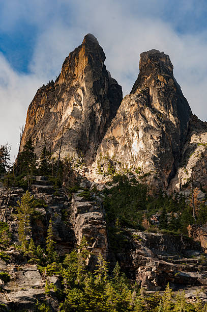 조기 윈터스 첨탑 - north cascades national park cascade range highway north 뉴스 사진 이미지