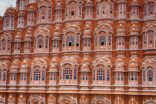 The front facade of Hawa Mahal, the Palace of the Winds in Rajasthan, India.