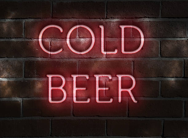 istock Neon sign advertising cold beer 494976666