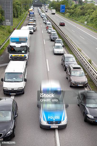 Traffic Jam Alemán Coche De Policía Foto de stock y más banco de imágenes de Embotellamiento - Embotellamiento, Cuerpo de policía, Autopista