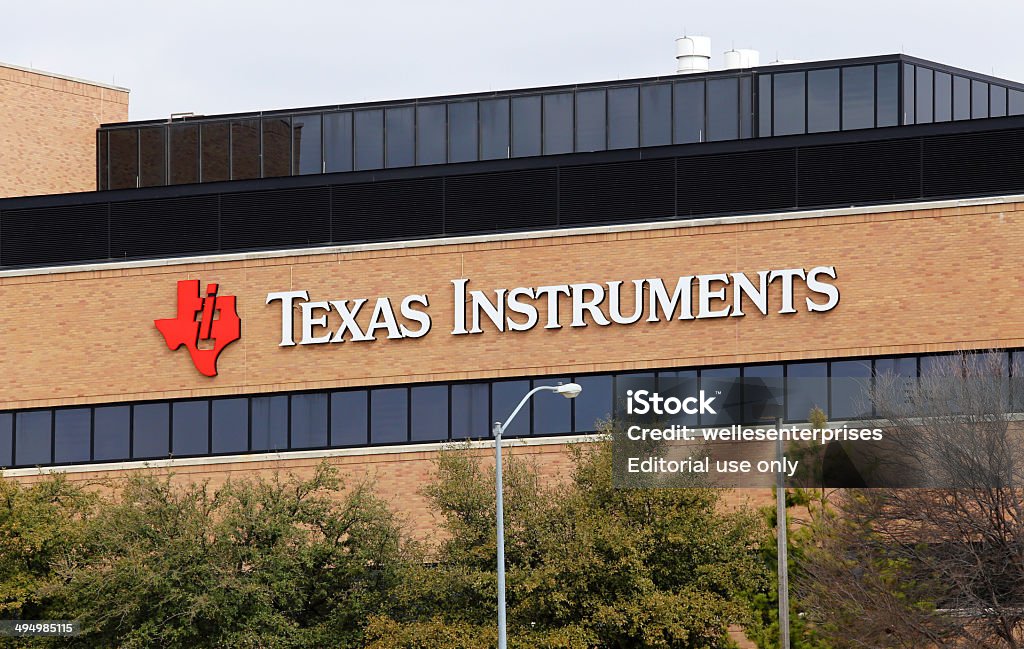 Aliviar Inhibir Vigilante Sede Central Mundial De Texas Instruments Foto de stock y más banco de  imágenes de Chip - Chip, Aire libre, Arquitectura exterior - iStock