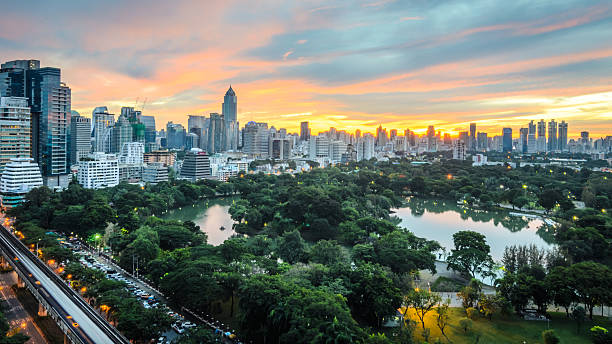 istock Marvelous morning period cityscape at Lumphini Park 495020616