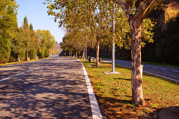 istock Mountain road in autumn. 495039486