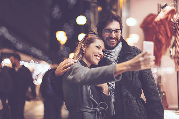istock Winter shopping season 495050806