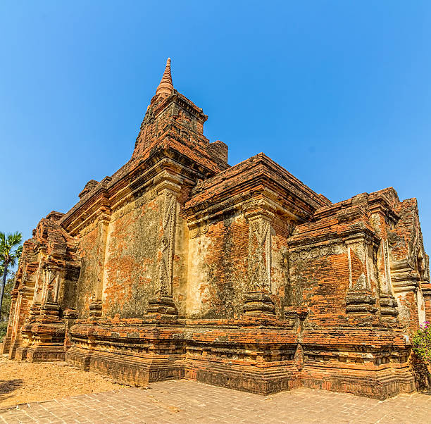 istock Gubyaukgyi Temple Bagan 495116678