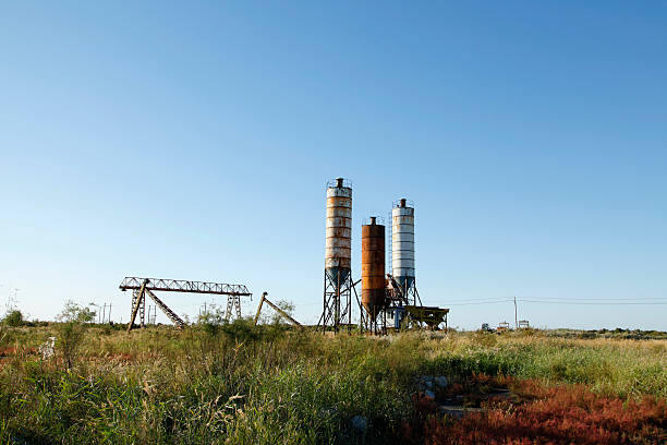 istock Concrete mixing tower. Concept of on-site construction facility. 495123074